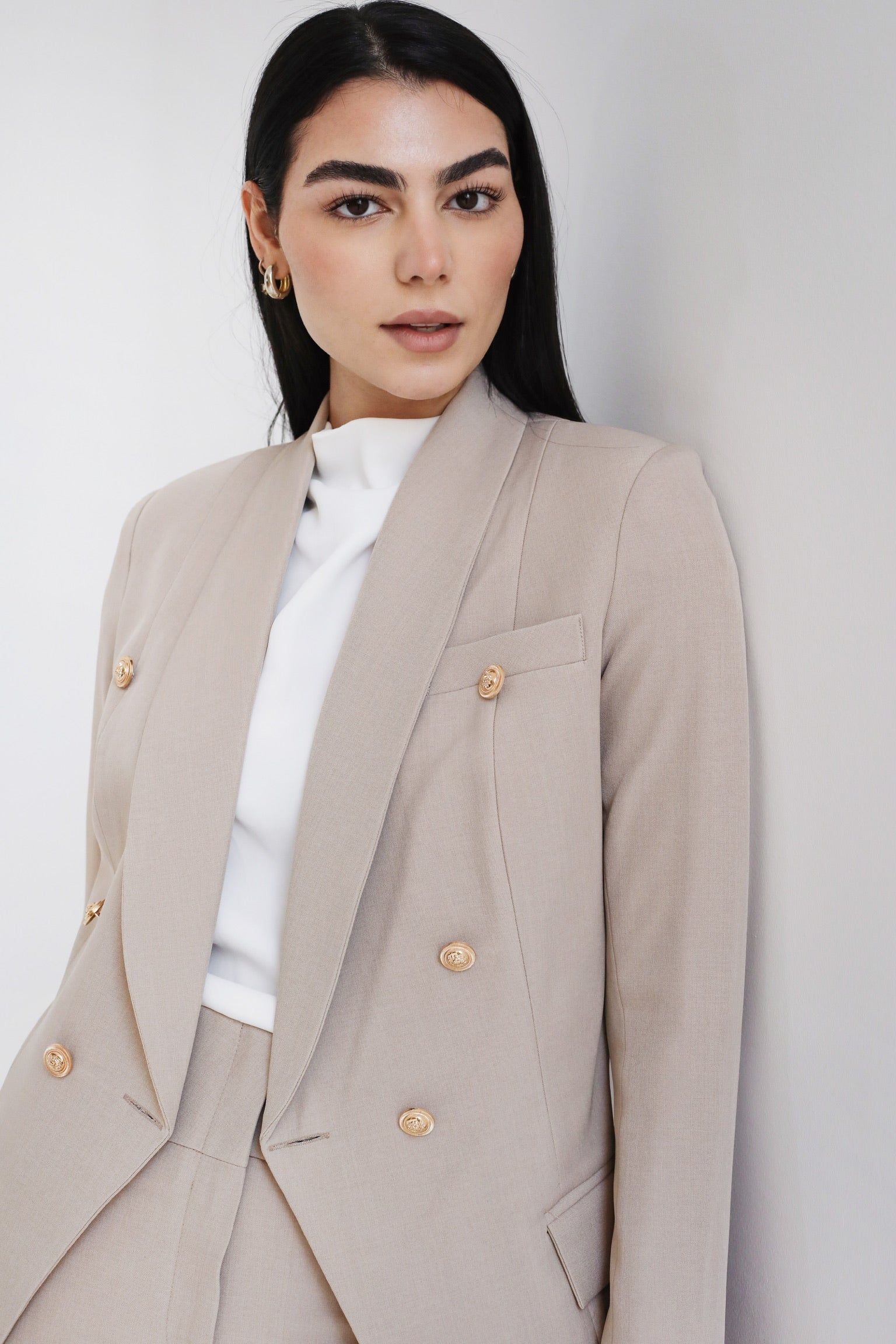 Elite Luxury Blazer Beige