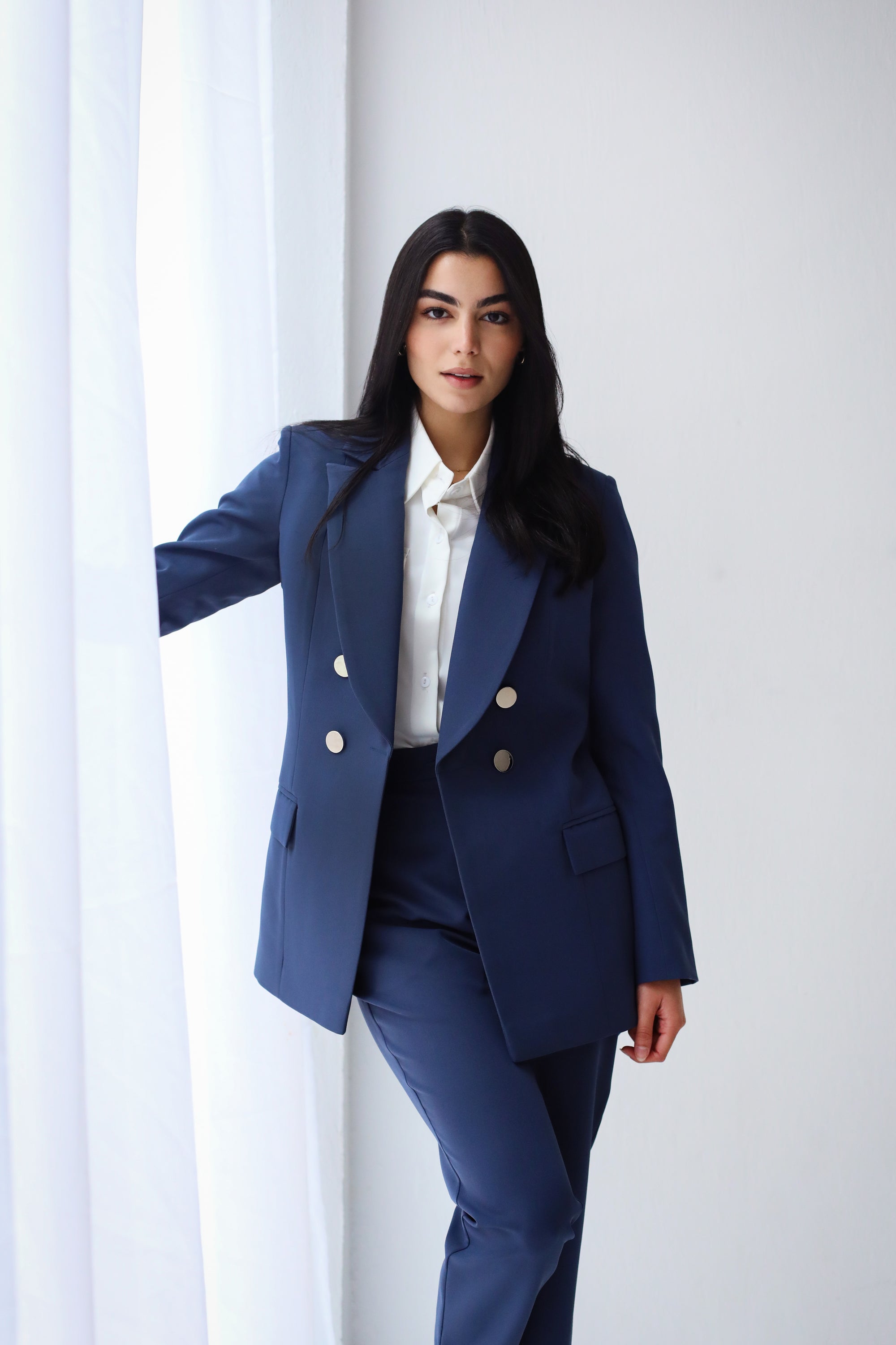 Elite Navy Blue Long Sleeves Suit