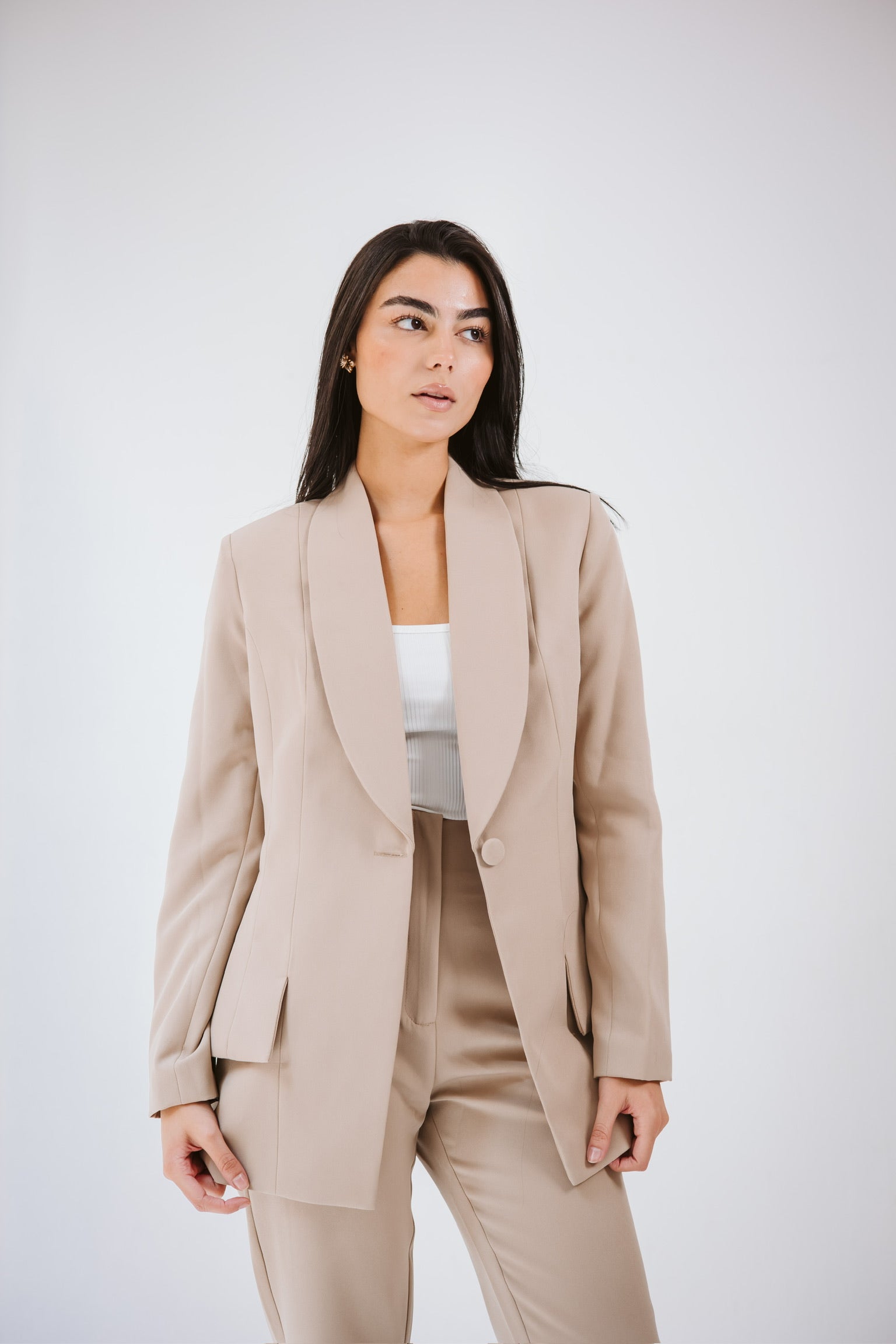 Elite Princesses Beige Suit