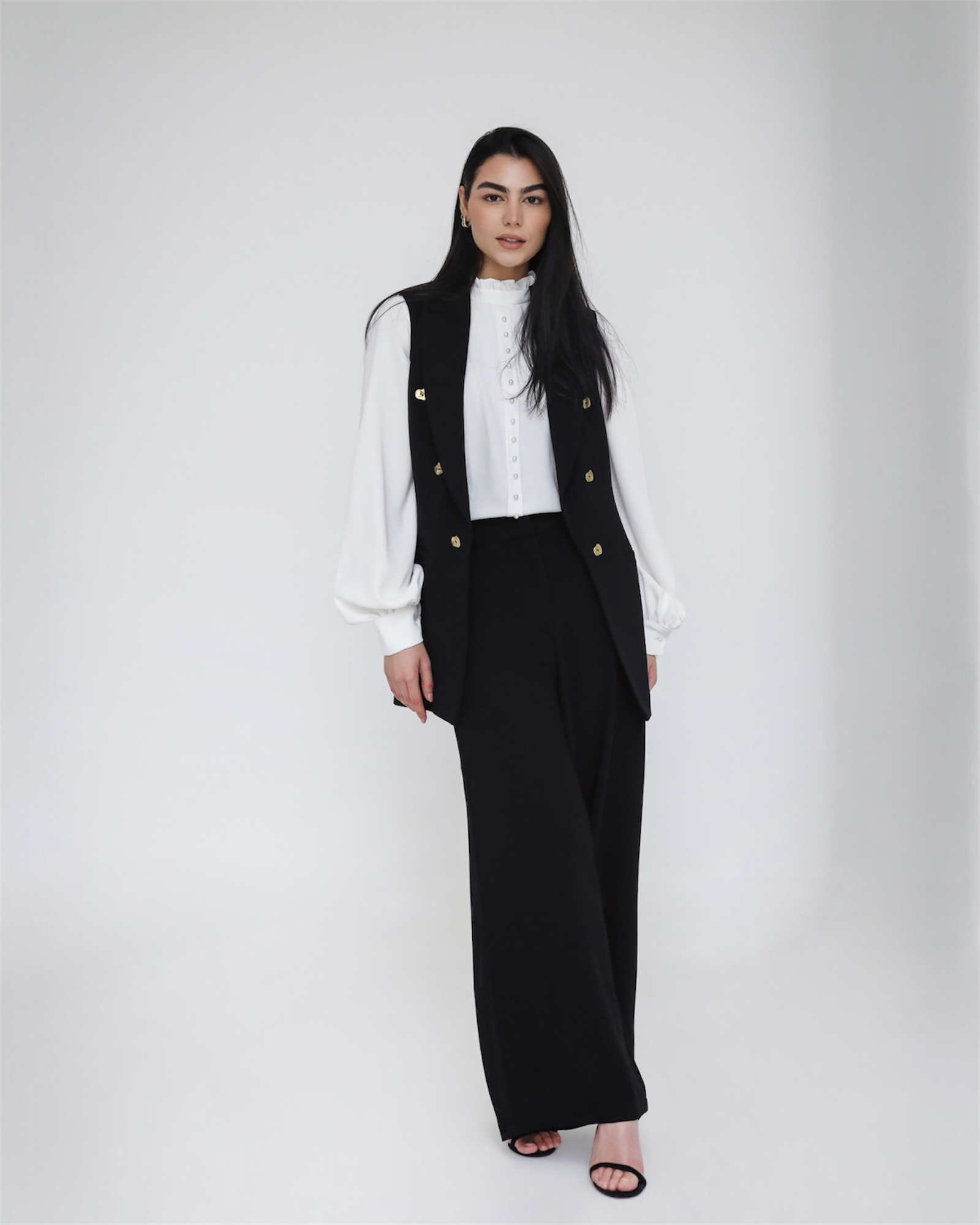 Elite Luxury Sleeves Suit Black