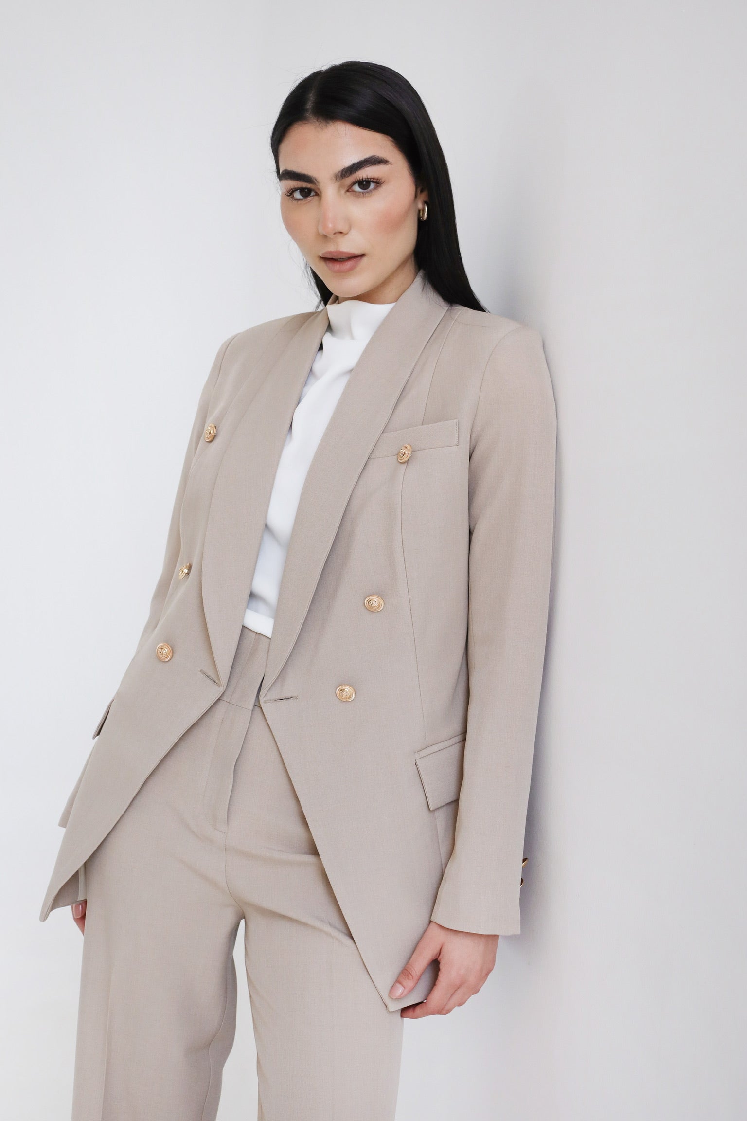 Elite Luxury Blazer Beige