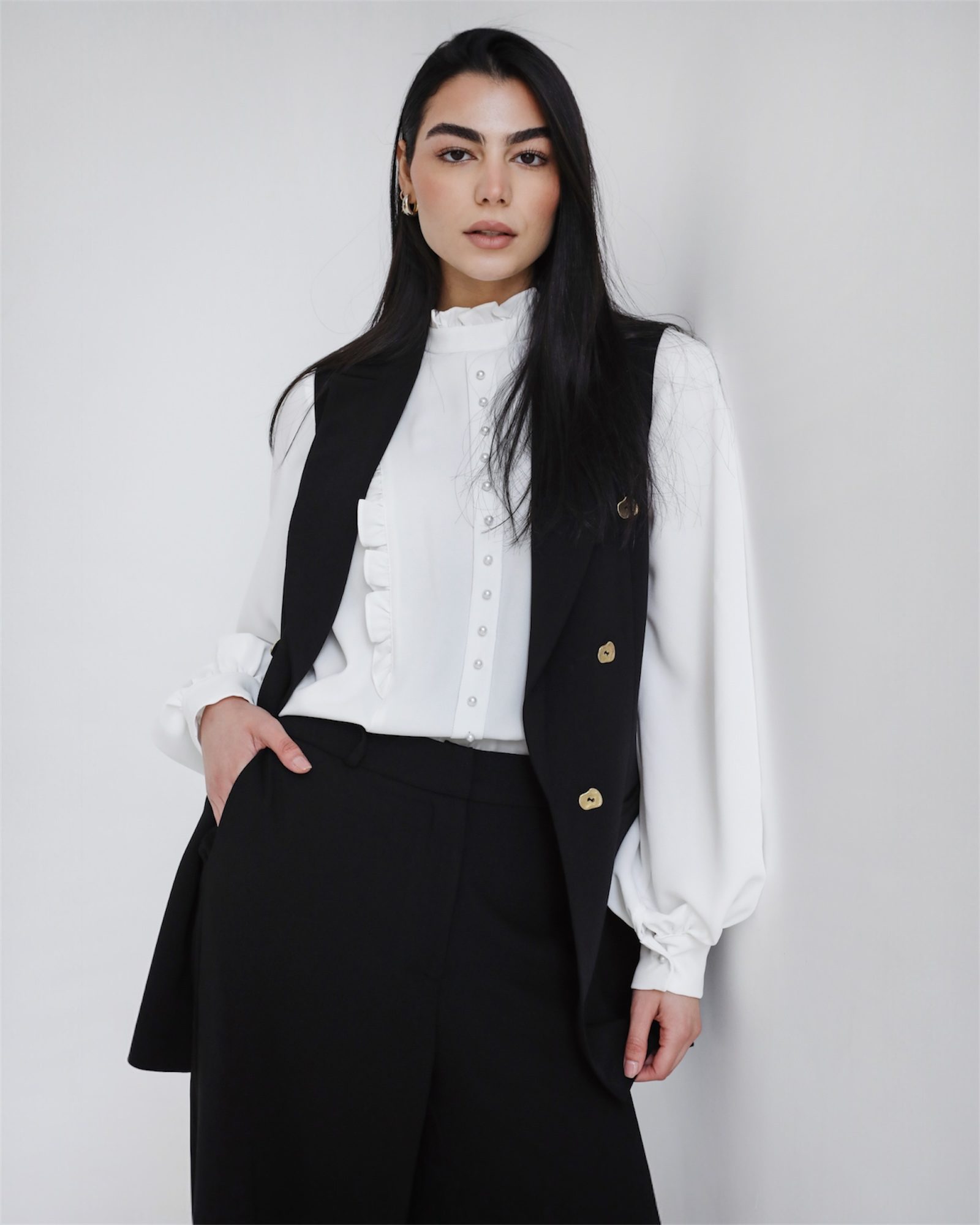 Elite Luxury Sleeves Suit Black