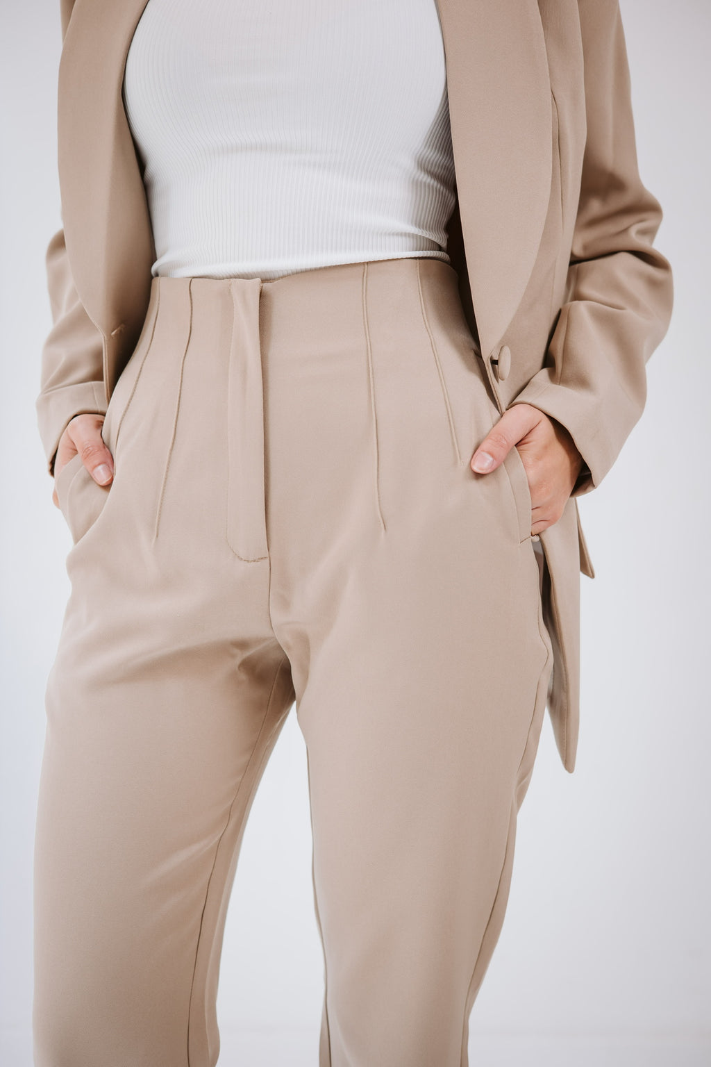 Elite Princesses Beige Suit