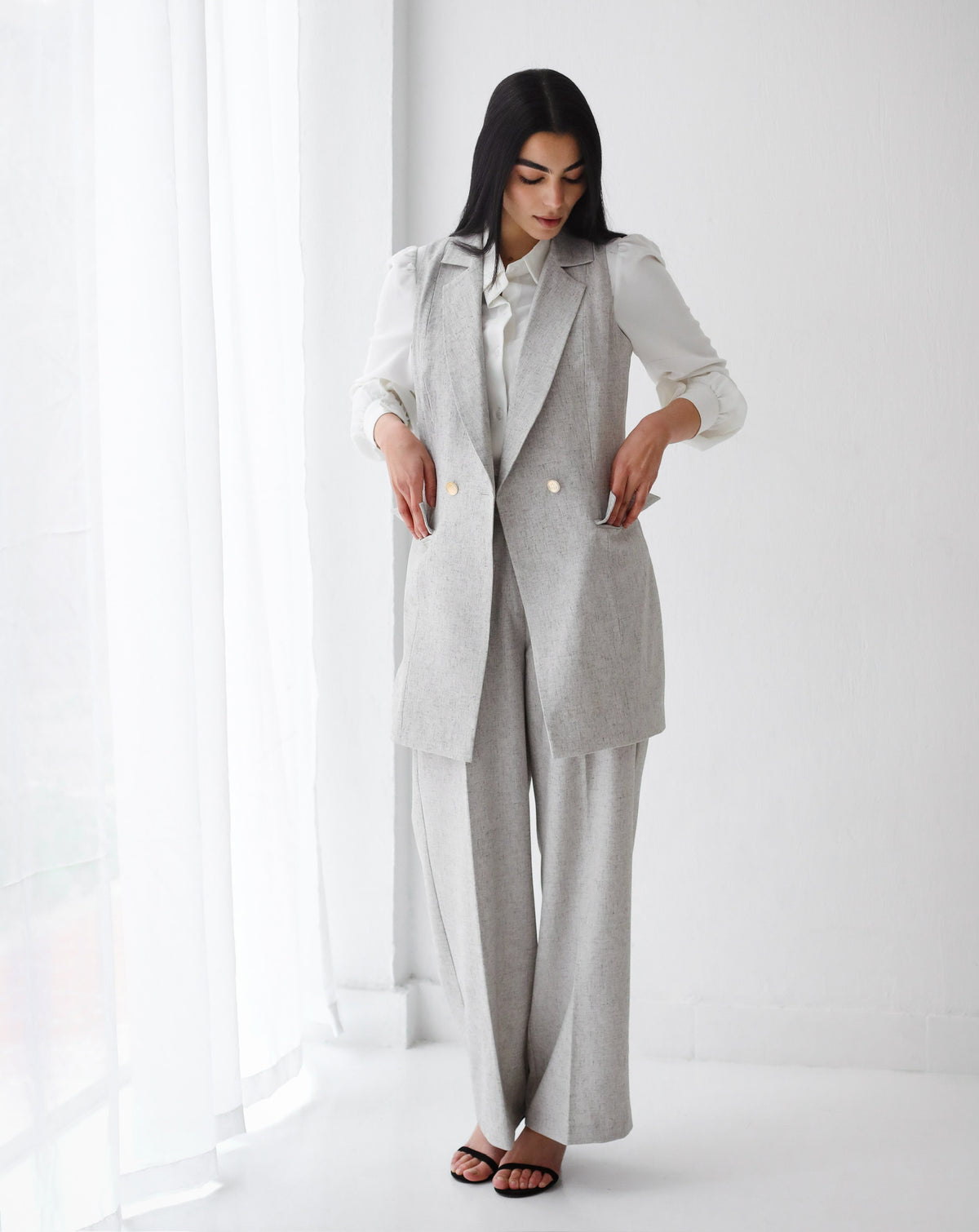 Elite Light Grey Sleeveless Suit