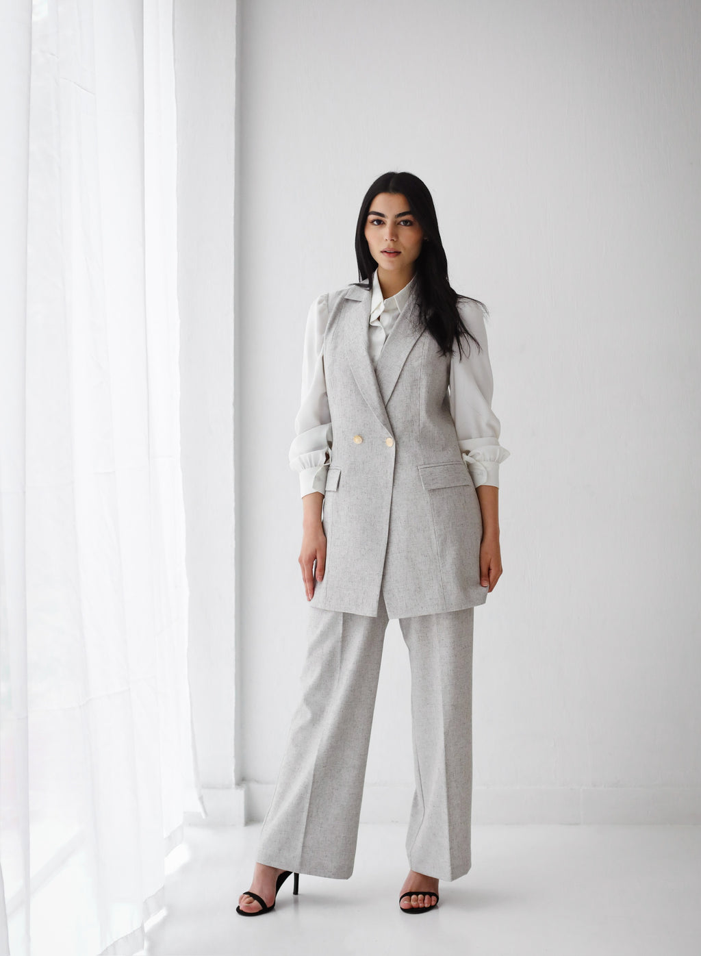 Elite Light Grey Sleeveless Suit