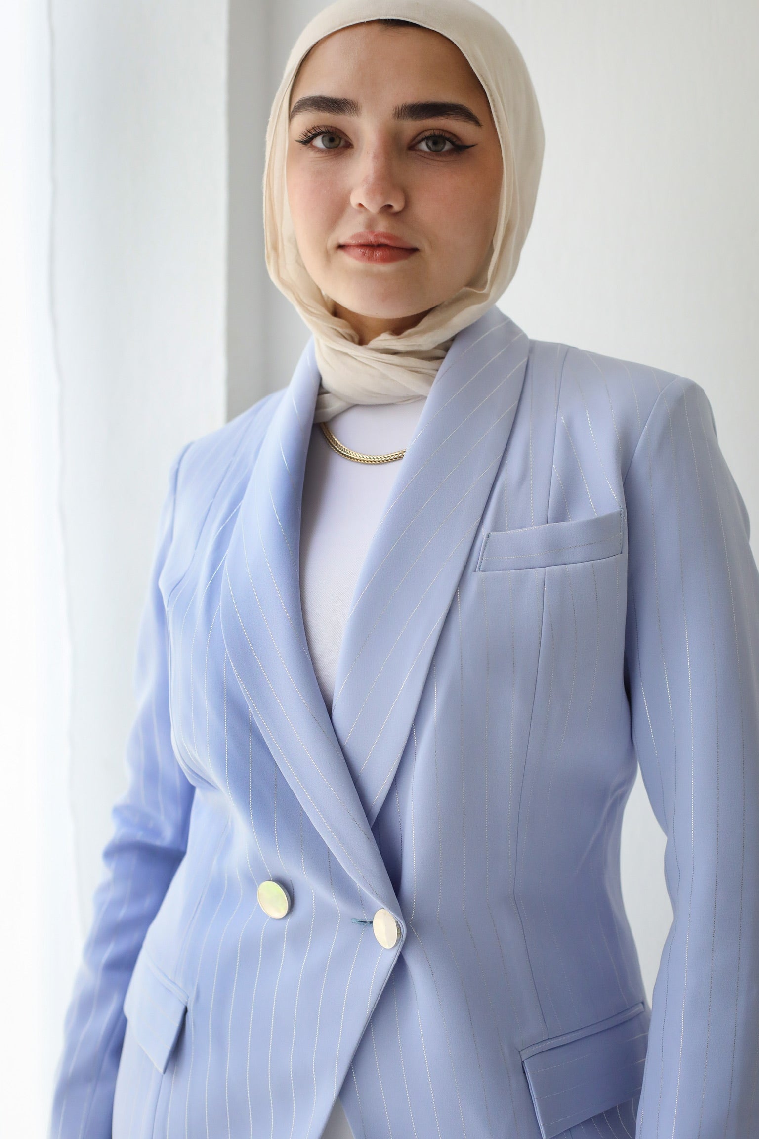 Mo House Shiny Blazer