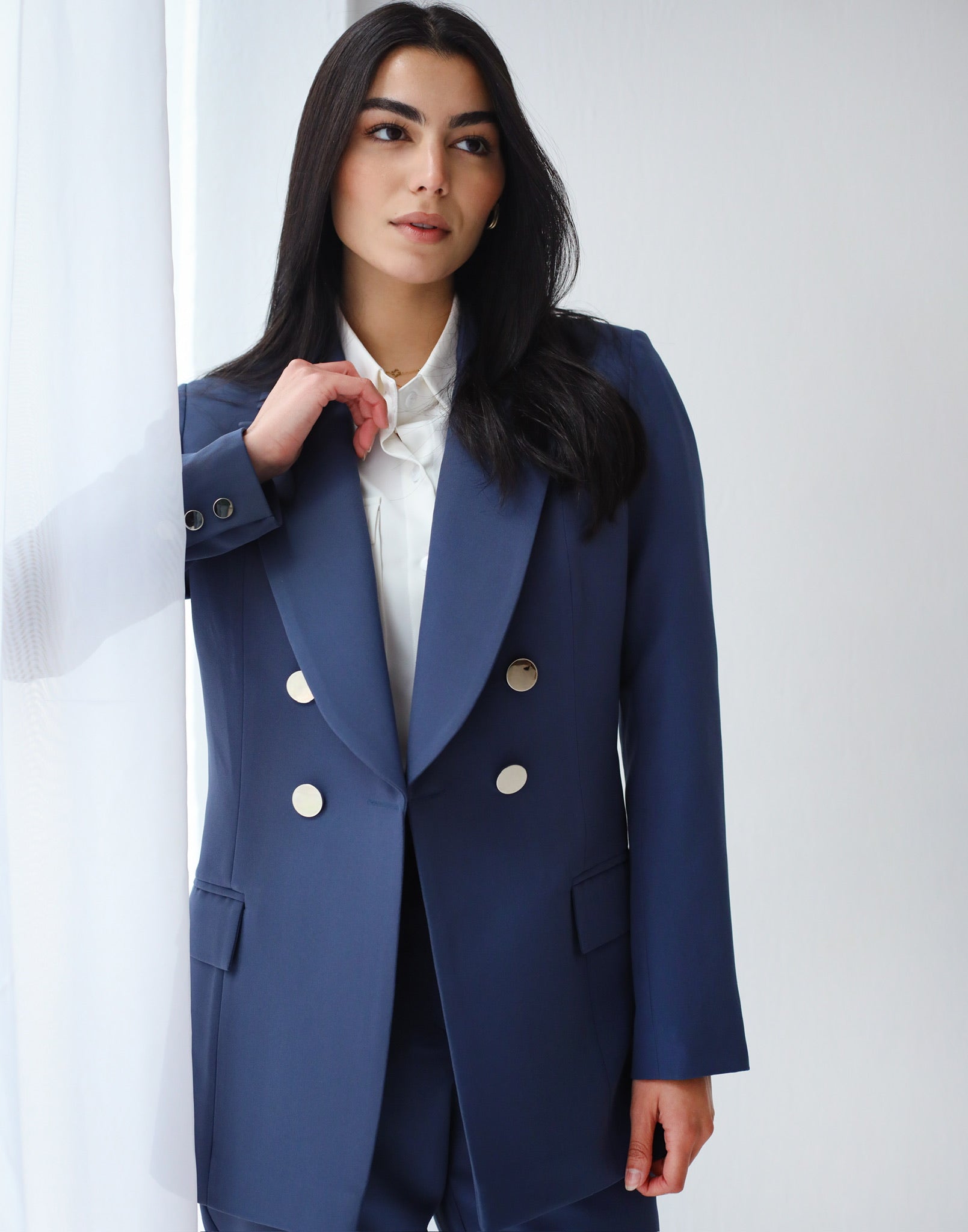Elite Navy Blue Long Sleeves Suit
