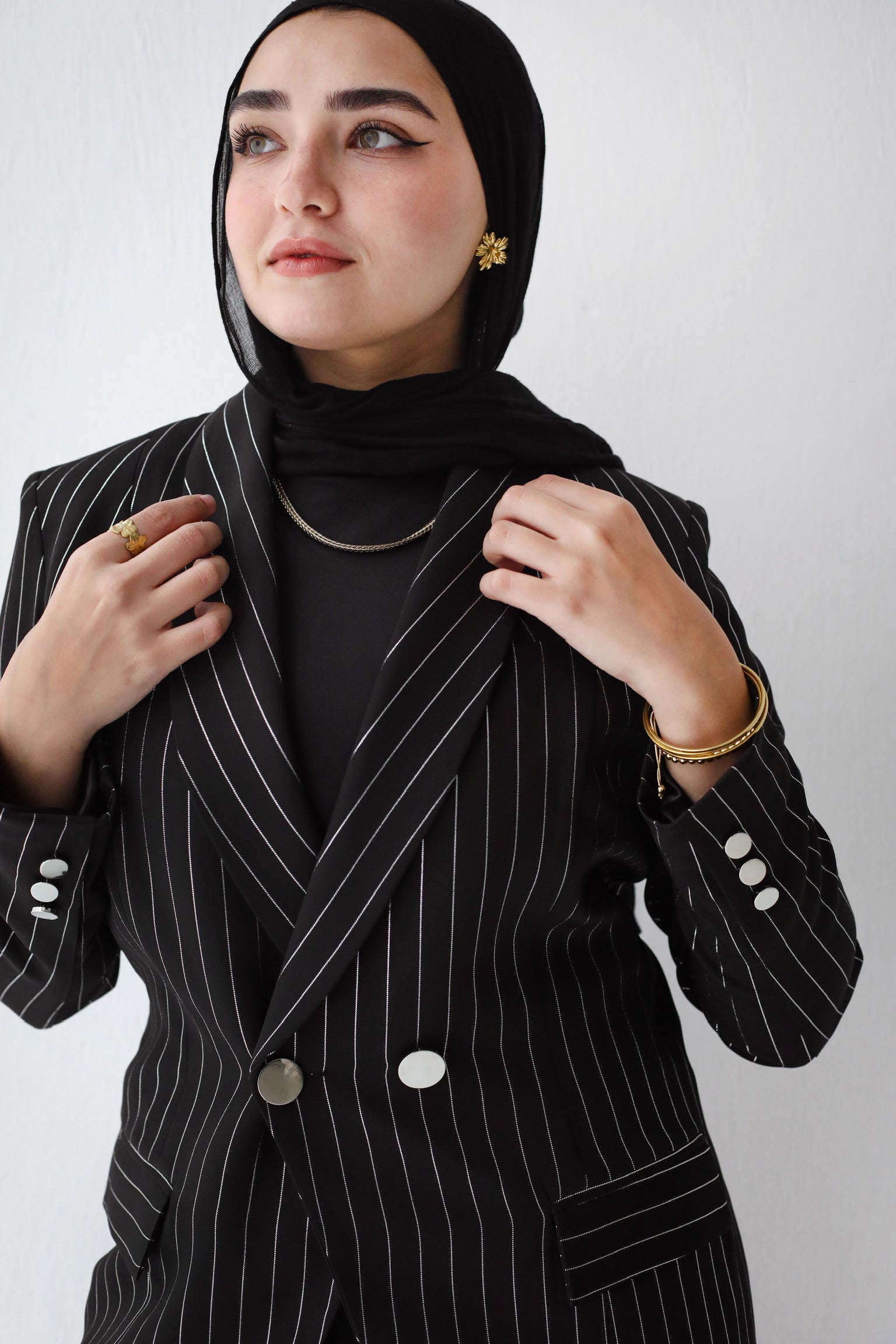 Mo House Shiny Blazer